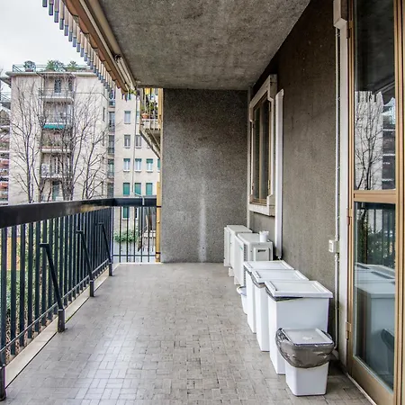 Апартаменты - Brand New 4 Pax Life & The Giulio Cesare 5