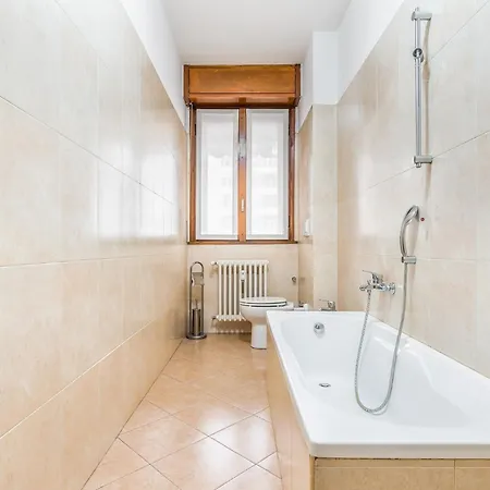 דירה - Brand New 4 Pax Life & The Giulio Cesare 5 *