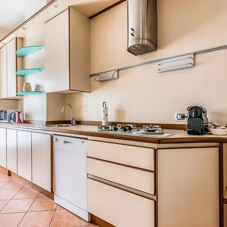 דירה - Brand New 4 Pax Life & The Giulio Cesare 5 מילאנו
